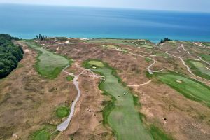 Arcadia Bluffs (Bluffs) 10th Aerial Fairway